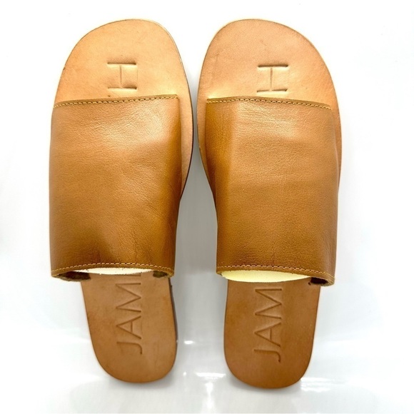 off Duty Deep Tan Leather Slip on Sandals - Picture 2 of 13